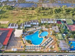 BQ阿尔库迪亚太阳村酒店 - 坎皮卡福特