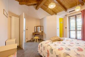Chambre Lit Queen-Size avec Balcon