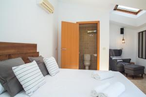 AL27 Duplex de diseño a 250 metros de la playa