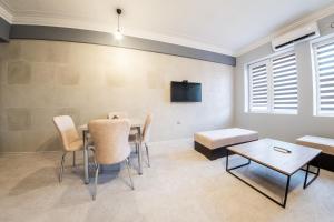 Sofia Industrial Life Apartment