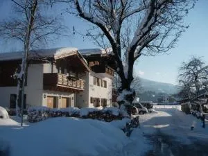 BED and BREAKFAST Pension Foidl - 基茨比厄尔附近赖特