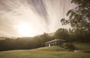 Bundaleer Architect designed stunning views