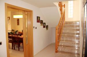 Four-Bedroom House room in Casa Neus Barà