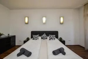 Castle Apartment With Panoramic Balcony - Budapest