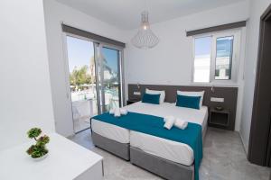 Lantiana Gardens ApartHotel