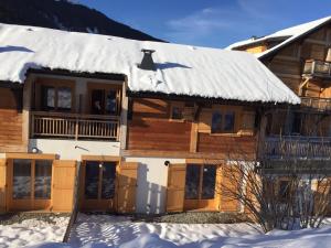 Chalets Chalet Les Contamines : photos des chambres