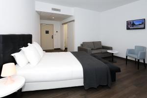Hotels Le Nelio : photos des chambres
