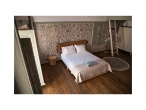 Latmos 1860 Patmos Greece