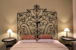 One-Bedroom Apartment room in Aloe Luxury Apartments