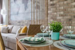 Central Kira Apartment