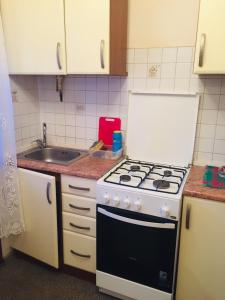 Хорошая квартира домашняя уютная в центре города в 10 минутах ходьбы от моря все удобства