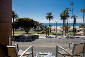 Ocean View Premier with King Bed room in Shore Hotel