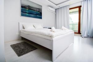 Deluxe Double Studio room in erApartments Wronia Oxygen