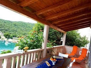 VESNA - your best choice - 80 m from beach