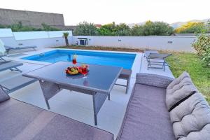 Villa with Private Pool room in Villa Dalmatinka