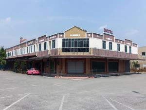 Chemor Inn
