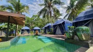 Moonshine Resort Chumphon - 春蓬