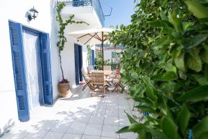 Aquarella-stylish veranda apartment in centre of Poros town Poros-Island Greece