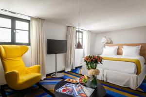 Junior Suite room in Hôtel du Ministère