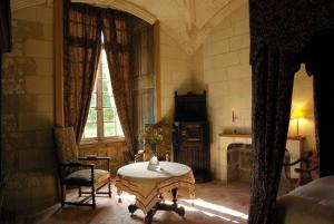 B&B / Chambres d'hotes Chateau de Veuil : photos des chambres