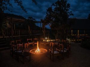 Woodbury Lodge – Amakhala Game Reserve
