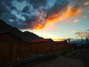 Neryoks Indus view