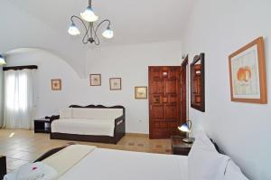 Nikos Sea View Apartments