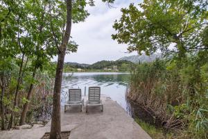 Franić Baćina Lakes Apartments