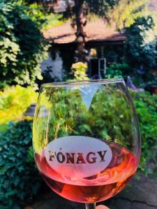 Fónagy és Walter Vendég- és Borház