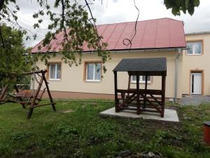 Apartmánový dom Mária