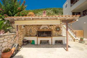 THEA FAMILY APARTMENT Lefkada Greece