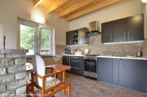 Sosenka 6 - całoroczne domki rekreacyjne