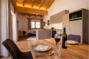 Hof Zenzern - Gundhabing