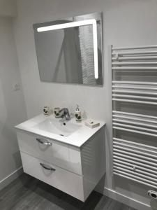 Appartements Gite de l etang du moulin du pre : photos des chambres