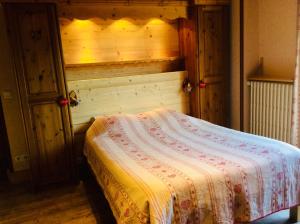 B&B / Chambres d'hotes Au Refuge de Blanche : Chambre Quadruple - Vue sur Montagnes