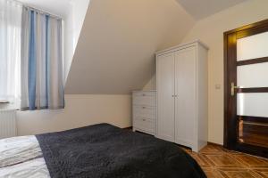 PIONOW Rodzinne Apartamenty Urocza 10