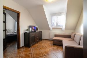 PIONOW Rodzinne Apartamenty Urocza 10