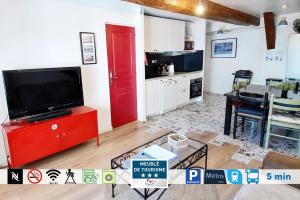 Les marches de St Charles - 100M2