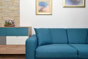 Brand new luxury apartment Blue Gallery