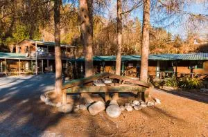 Maruia Motels and Flyfishing - 韦斯特波特