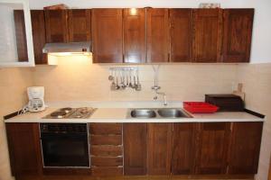 Two-Bedroom Apartment with Terrace and Sea View room in Apartments with a parking space Vinisce Trogir - 4276