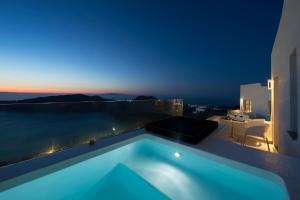 Avaton Resort And Spa Santorini Greece