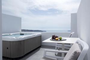 May Seven Suites - Adults Only Santorini Greece