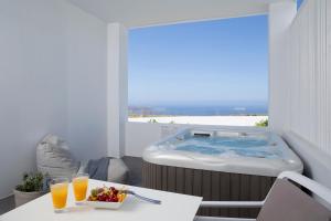 May Seven Suites - Adults Only Santorini Greece