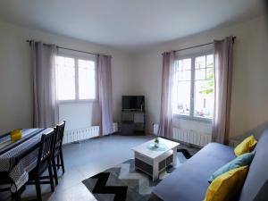 Appartements Au 36, Les Apparts Hotel Joigny : photos des chambres