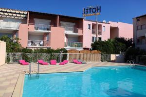 Hotels Hotel Les Grenadines : photos des chambres
