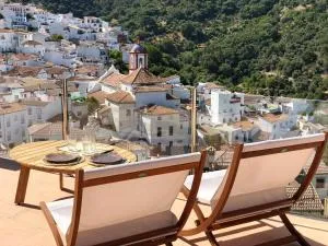 Benarrabá Hostel - Algatocín