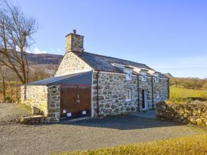 Holiday Home Bwthyn Braf