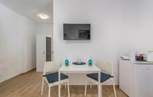 Apartment Complex Jelena