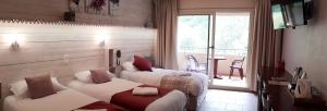 Hotels Hotel Le Mont Barral : photos des chambres